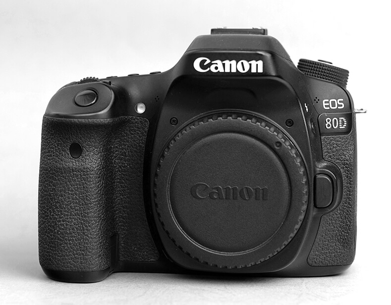 Canon 80D for rent in Delhi